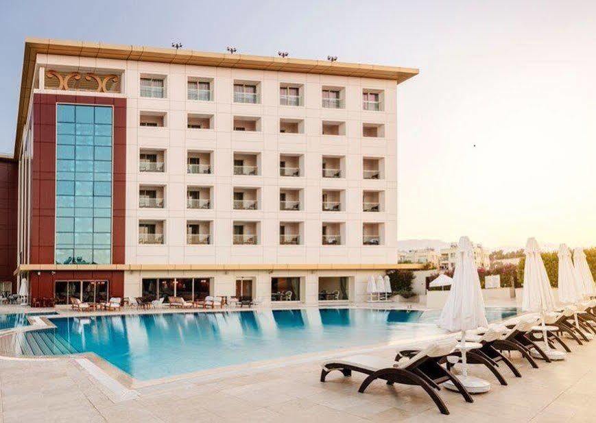 Grand Pasha Hotel & Spa Kyrenia Кирения Экстерьер фото